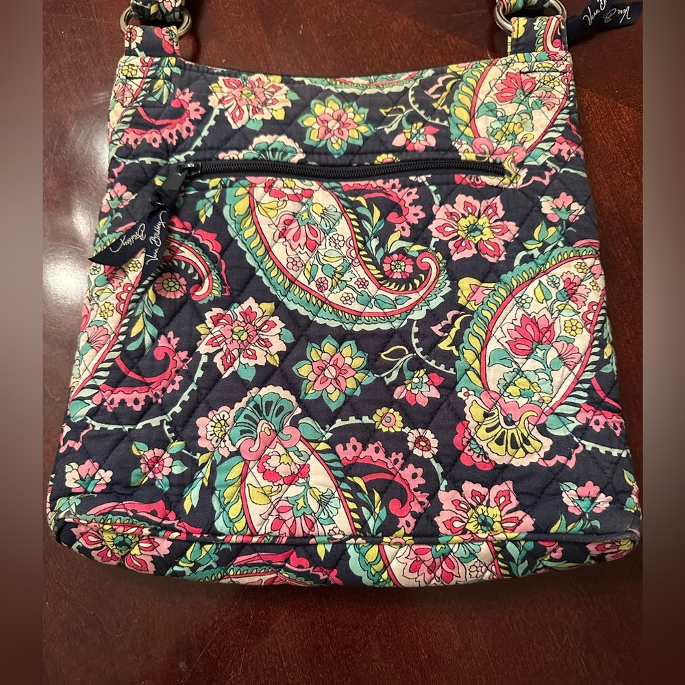 Vera Bradley Petal Paisley Crossbody Bag EUC - Picture 6 of 9